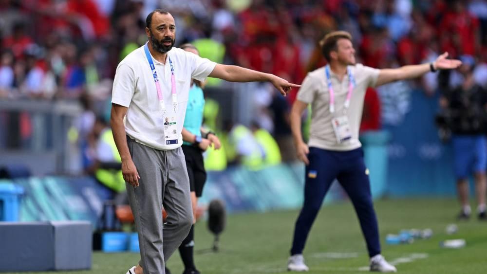 السكتيوي: "عازمون على العبور إلى الدور الموالي لإدخال السرور على الشعب المغربي"