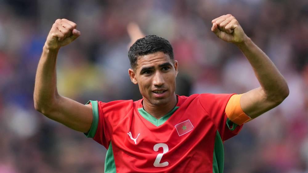 حكيمي: "سعيد بكاتبة التاريخ مع بلدي وأشكر جميع الجماهير المغربية الحاضرة أينما حللنا"