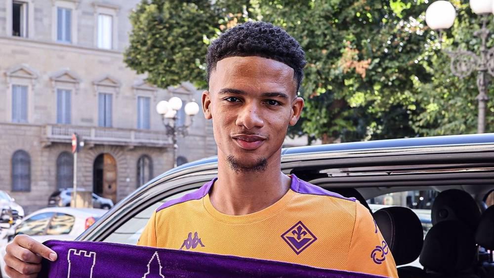 ريتشاردسون يصل إلى فلورنسا تمهيدا للتوقيع في كشوفات فيورنتينا