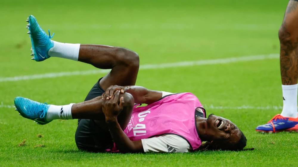 كامافينغا يغيب عن نهائي السوبر الأوروبي ومخاوف من تعرضه لإصابة الرباط الصليبي