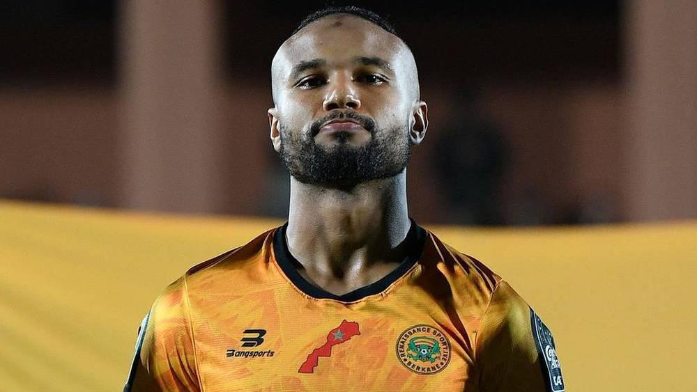 الدفاع الحسني الجديدي يتعاقد مع عمر العرجون في صفقة انتقال حر