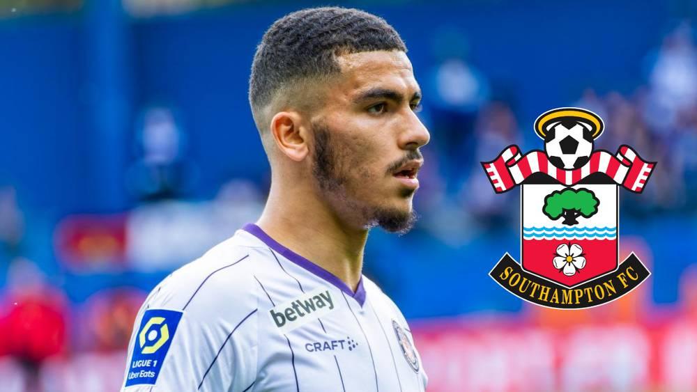 ساوثهامبتون الإنجليزي يستهدف التعاقد مع زكرياء أبو خلال