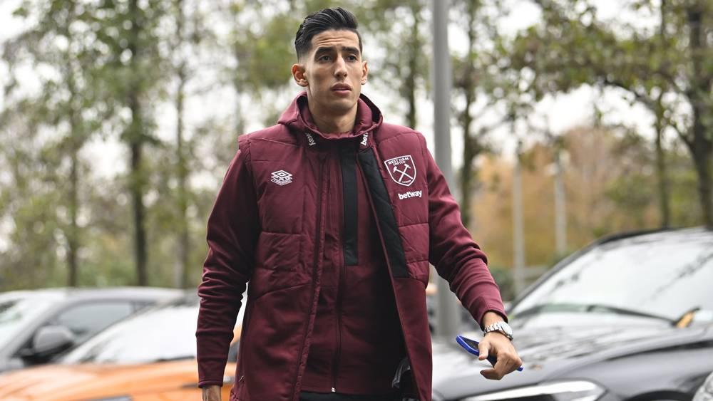 بورتو وفياريال يسارعان للتعاقد مع نايف أكرد قبل انتهاء الميركاتو الصيفي