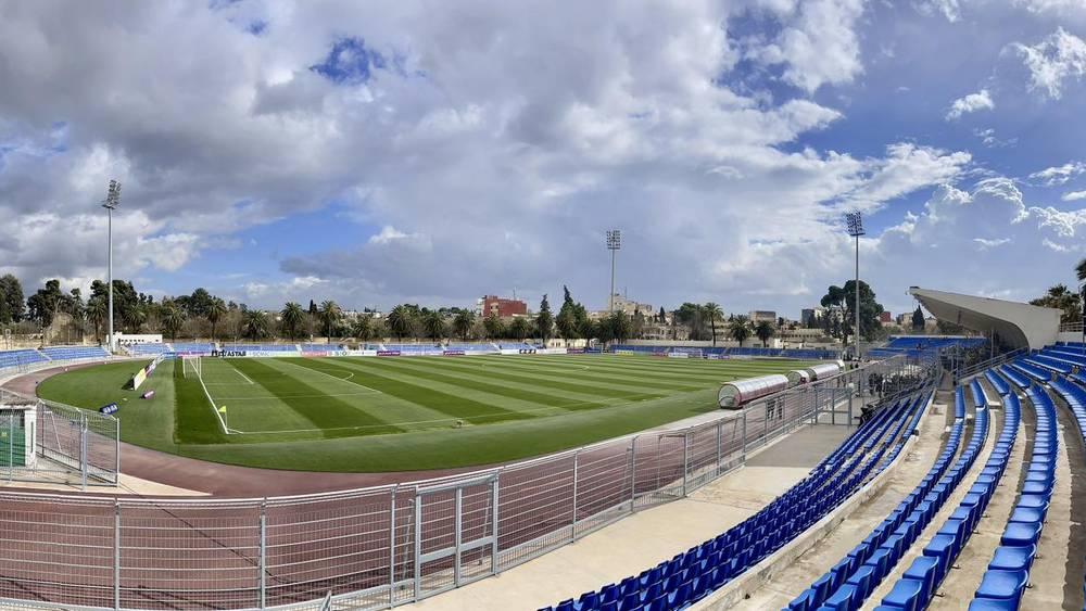 النادي المكناسي يعلن استقبال نهضة الزمامرة بملعب الحسن الثاني في فاس بدون جمهور