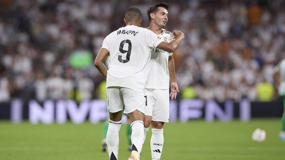 مبابي: "هدفي الأول جاء من هجمة بدأها دياز ومرواغة لرودريغو ثم تمريرة لا تصدق من فالفيردي"