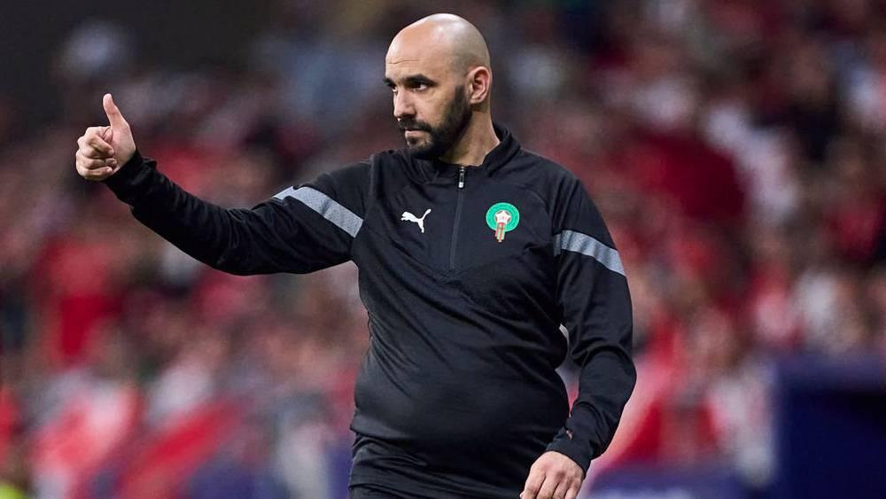 الركراكي: "فنربخشة وباناثينايكوس أندية كبرى كالرجاء والوداد والجيش في المغرب.. المهم أن مشاكل الميركاتو تم حلها من قبل لاعبينا"