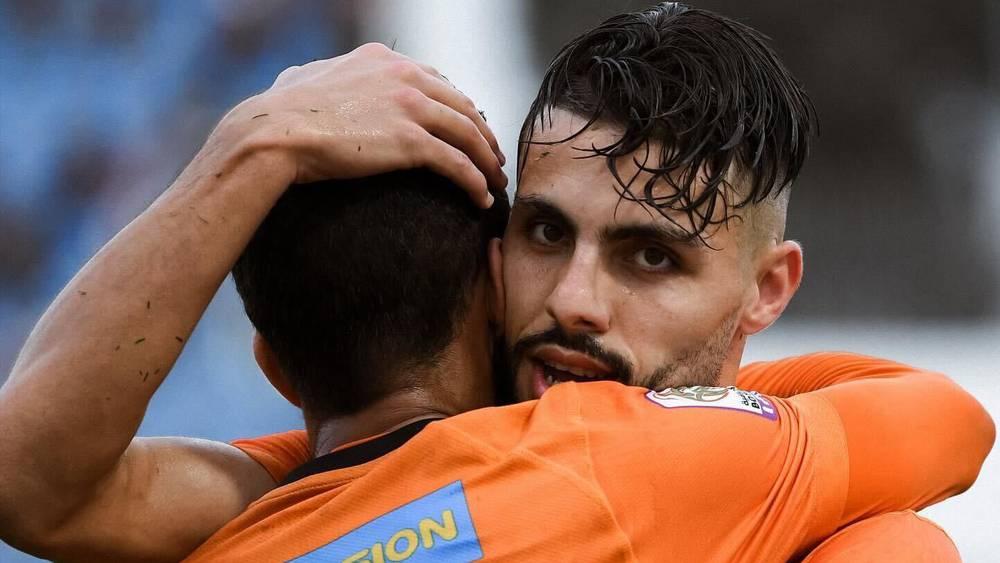 كأس الكونفدرالية/ طاقم تحكيمي من أفريقيا الوسطى يدير مباراة نهضة بركان ودادجي البنيني