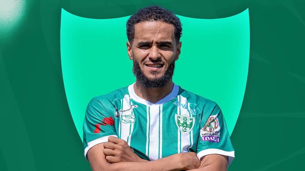 بعد غياب طويل عن الملاعب.. أمين تيغازوي ينتقل إلى النادي القنيطري خلال الميركاتو الصيفي الحالي