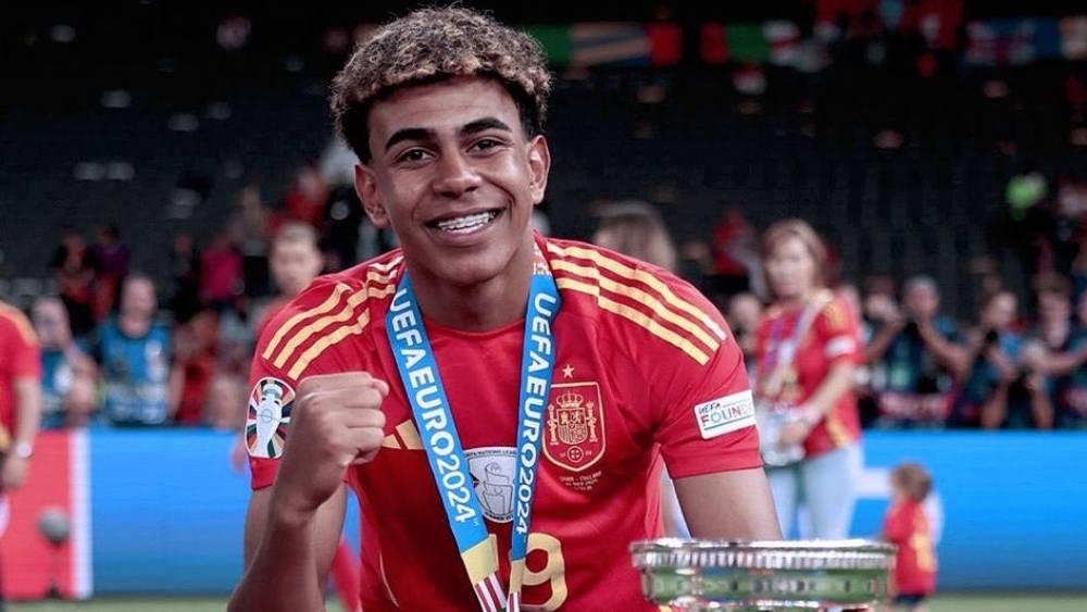 يامال: "لم أشرب الخمر طوال حياتي ولن أقوم بذلك.. ولن أضع وشما على جسدي"