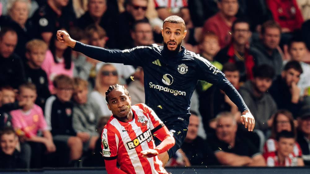 تين هاغ عن إصابة مزراوي ومارتينيز: "أتمنى ألا يكون الأمر خطيرًا"