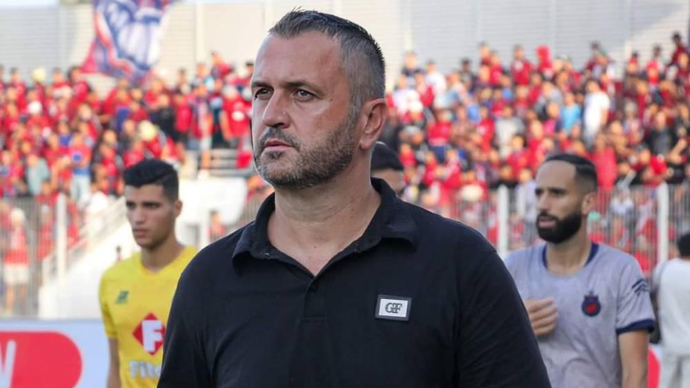 ستارسفتش(مدرب المغرب التطواني): "سعيد بمستوى اللاعبين أمام الوداد وضربة الجزاء لم تكن واضحة ولا يمكن التعقيب عليها"