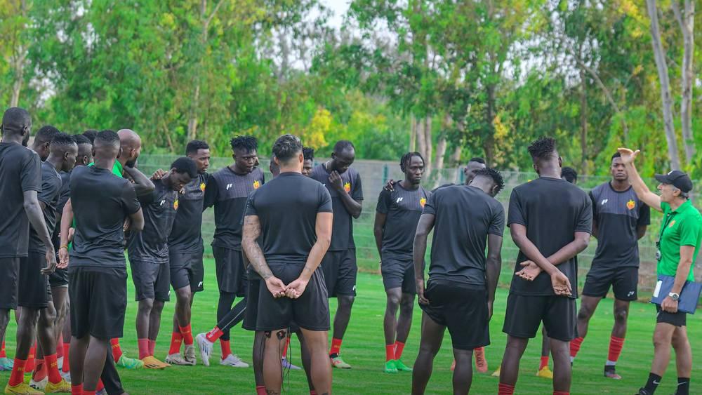 المريخ السوداني يخوض أول حصة تدريبية في المغرب تأهبا لمواجهة الإياب أمام الجيش الملكي