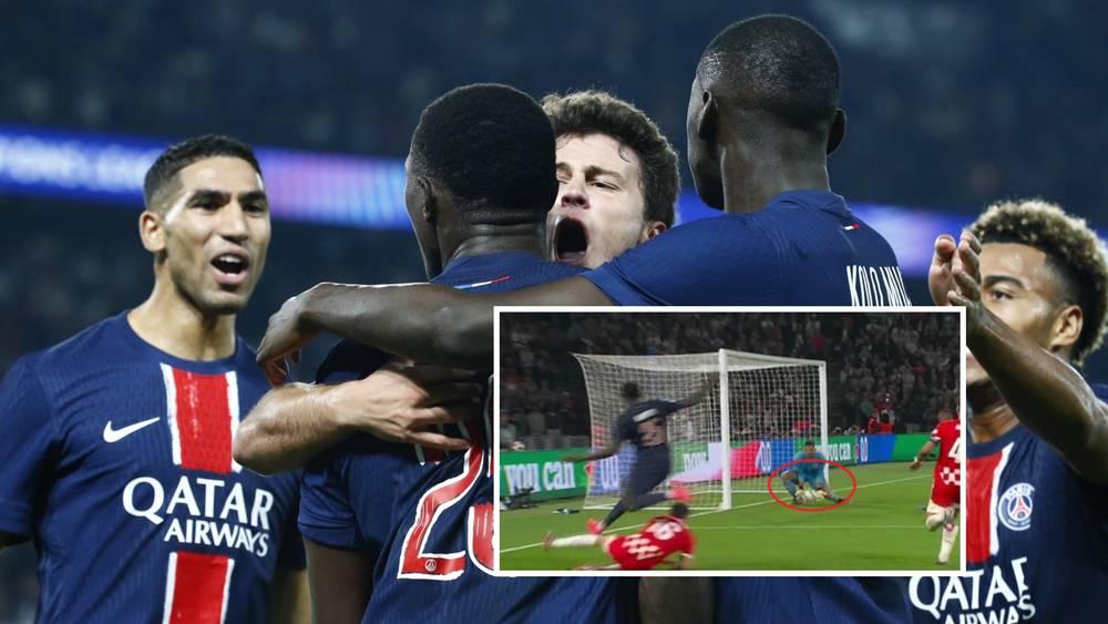 خطأ "فادح" من حارس جيرونا يتسبب في خسارة فريقه أمام سان جيرمان