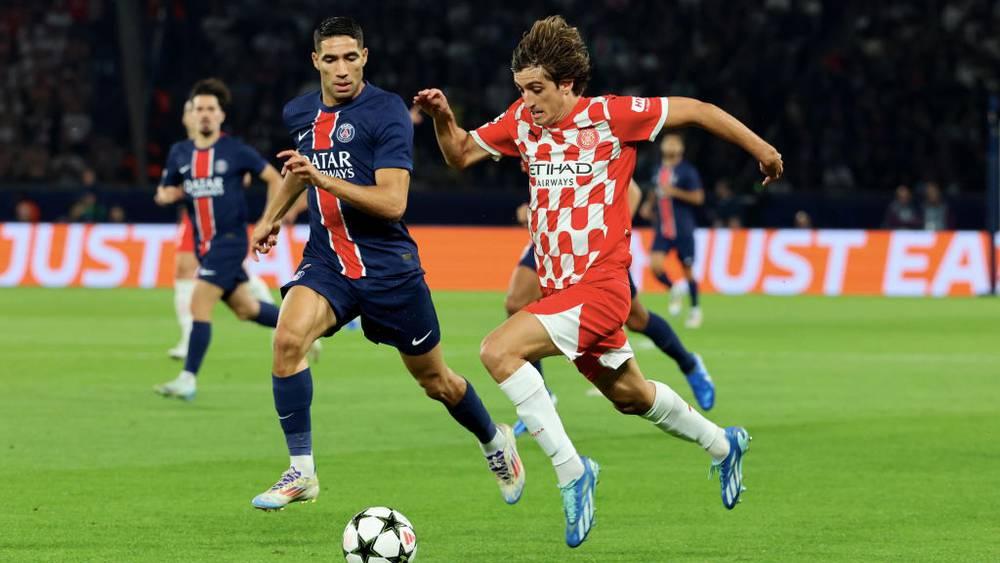 حكيمي: "المدرب يطلب مني خلق المساحات وأنا لاعب يريد مساعدة الفريق"