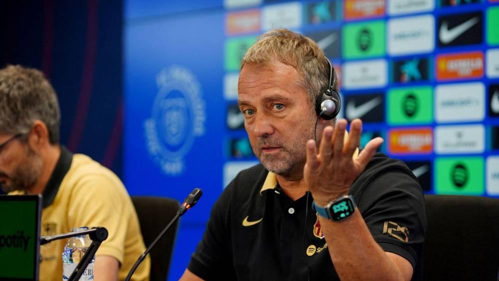 فليك مدرب برشلونة: "لا أبحث عن الأعذار ويجب تقليل عدد المباريات"