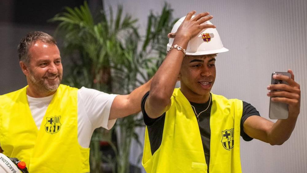 فليك: "يجب حماية لامين يامال وهذا هو دور الحكام"