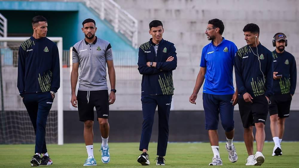 قائمة الجيش الملكي لمباراة نهضة بركان.. أول حضور لحمياني وتَواصل غياب بوسفيان لاختيارات تقنية