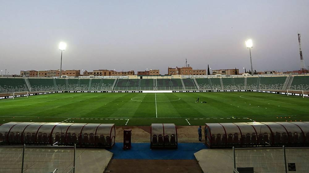 الأشغال متواصلة بالملعب الشرفي لوجدة استعدادا لاستقبال مباراة "الأسود"