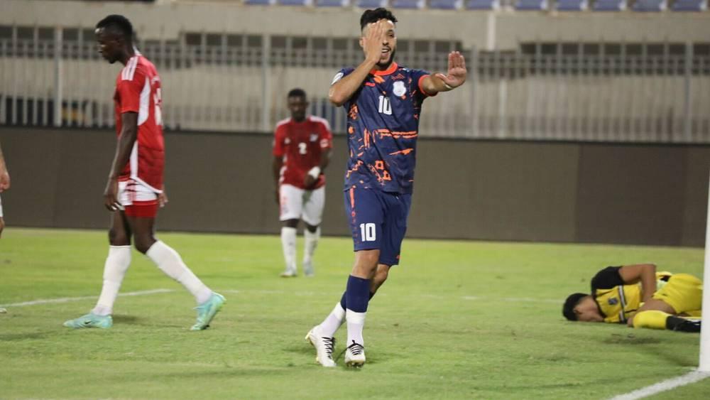 بإحرازه 3 أهداف في مبارياته الأولى مع اليرموك.. أيوب لخضر يتوهَّج في الدوري الكويتي ويُقدّم أوراق اعتماده