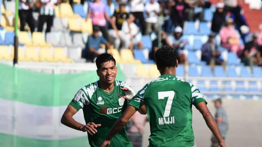 البطولة الاحترافية/ الدفاع الحسني الجديدي يلحق الهزيمة الأولى بالجيش الملكي (1-0)