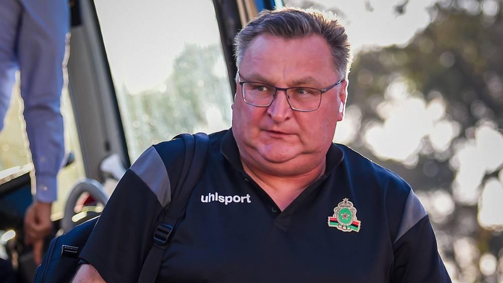 الجيش الملكي يُجدِّد ثقته في مدربه ميشنيفيتش والبولندي يقود الفريق أمام اتحاد طنجة