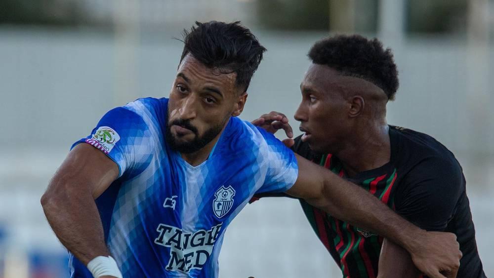 البطولة الاحترافية/ الجيش الملكي يتعادل في الوقت القاتل مع مُضيفه اتحاد طنجة (1-1)