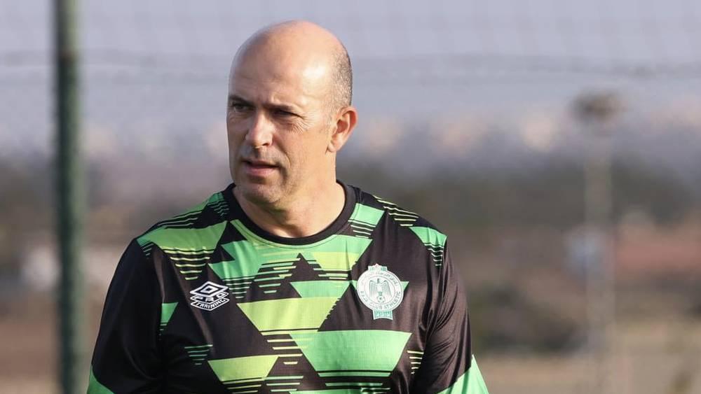 الرجاء يُعلن عن تعيين البرتغالي باولو كوريا مساعدا لمواطنه سابينتو في تدريب الفريق