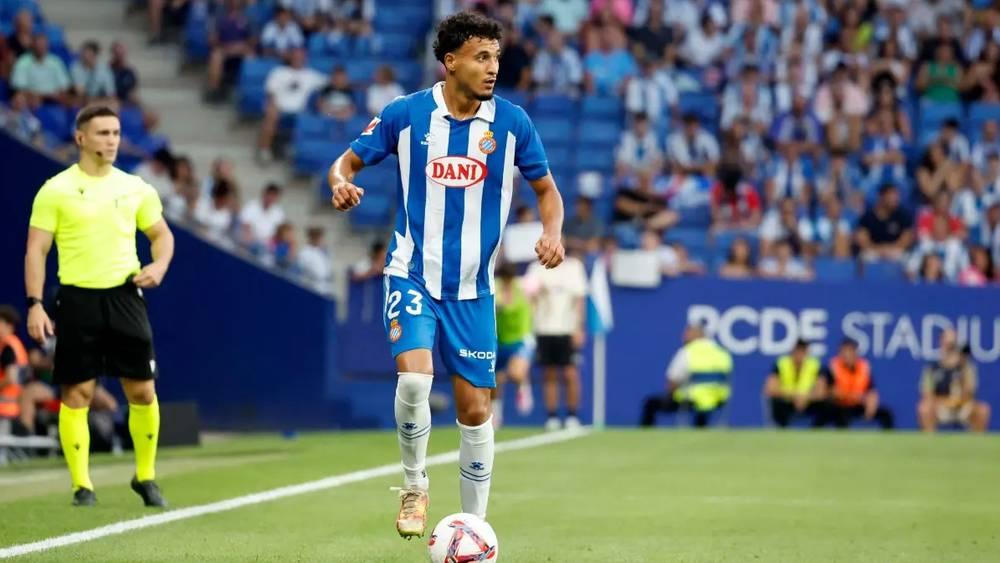 المغربي عمر الهلالي: "رفضتُ الانتقال إلى برشلونة مرتين وقلبي مع فريقي إسبانيول بنسبة %100"