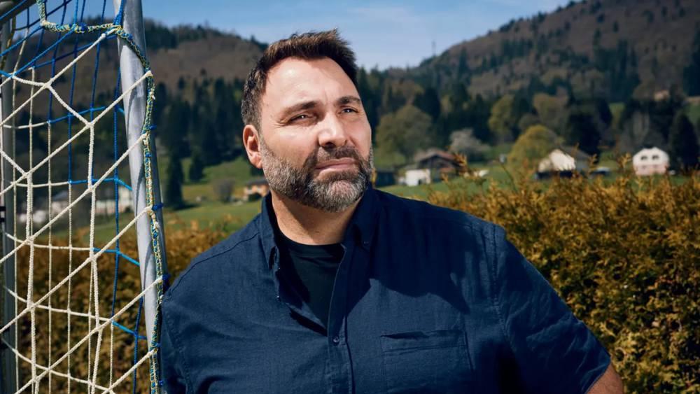 مدرب أفريقيا الوسطى: "غاضب من اللاعبين الذين خاضوا الشوط الأول وركلة الجزاء كانت هدية للمغرب"