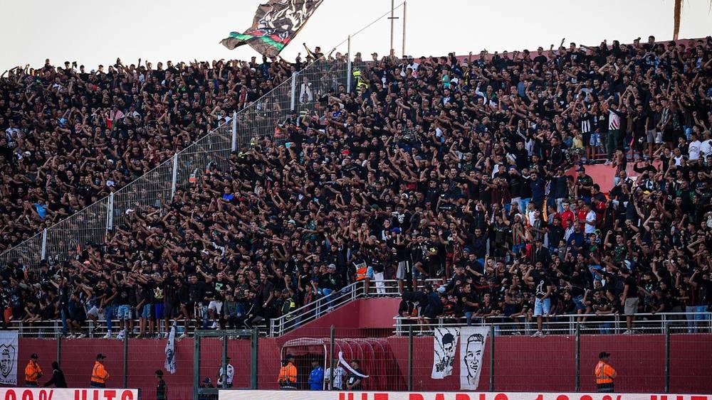 الجيش الملكي يطرح تذاكر مبارته ضد الفتح الرياضي ويُحدد أثمنتها في 30 و50 درهما