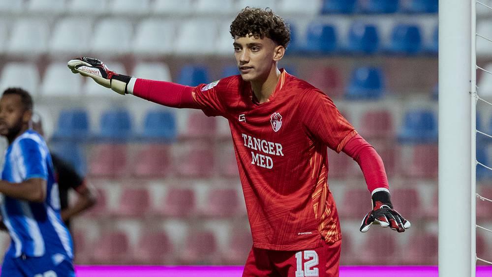 اتحاد طنجة يتجه لتوقيع عقد احترافي مع الحارس ريان أزواغ صاحب الـ17 سنة