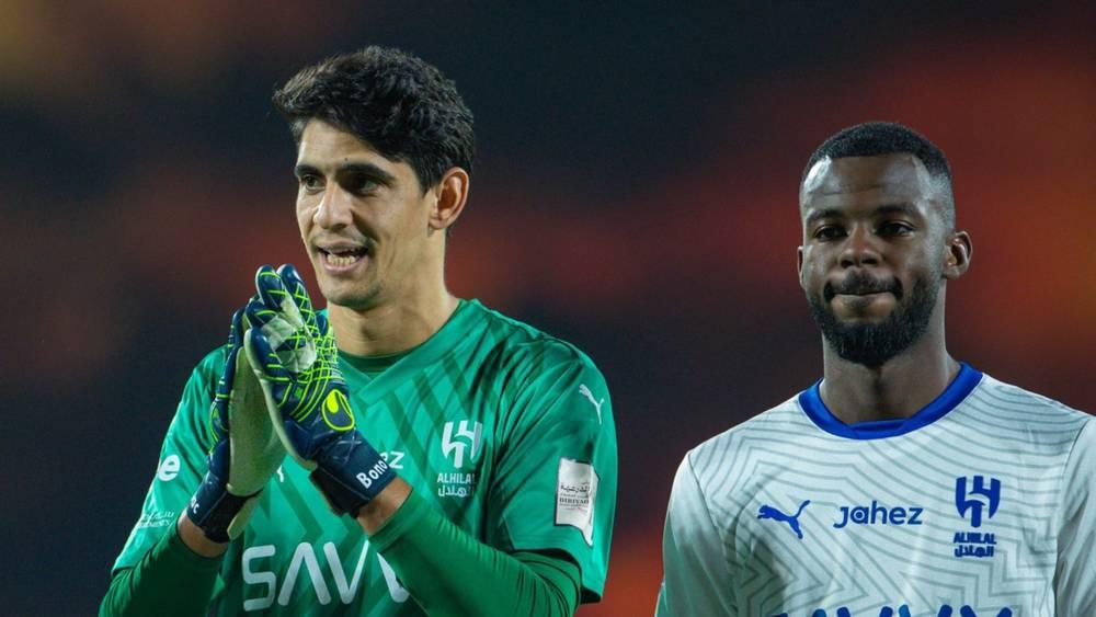 المدير التنفيذي للهلال عن التعاقد مع بونو: "المدرب قال لي أحتاج حارسا يجلب النقاط للفريق وياسين كان من أفضل 3 حراس في العالم"
