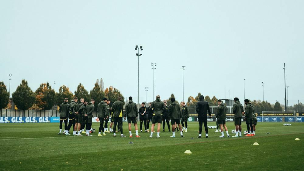 خوفا من تجسّس الرّيال.. دورتموند يخوض مرانه الأخير في ملعبه بألمانيا بدلا من سانتياغو برنابيو!