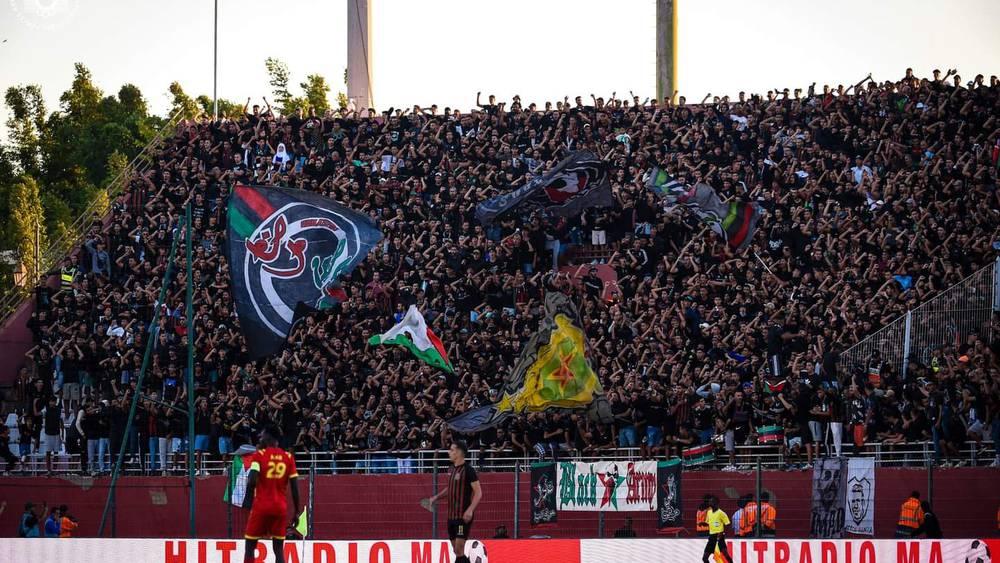 الجيش الملكي يطرح تذاكر مبارته ضد أولمبيك آسفي ويُحدد أثمنتها في 30 و50 درهما