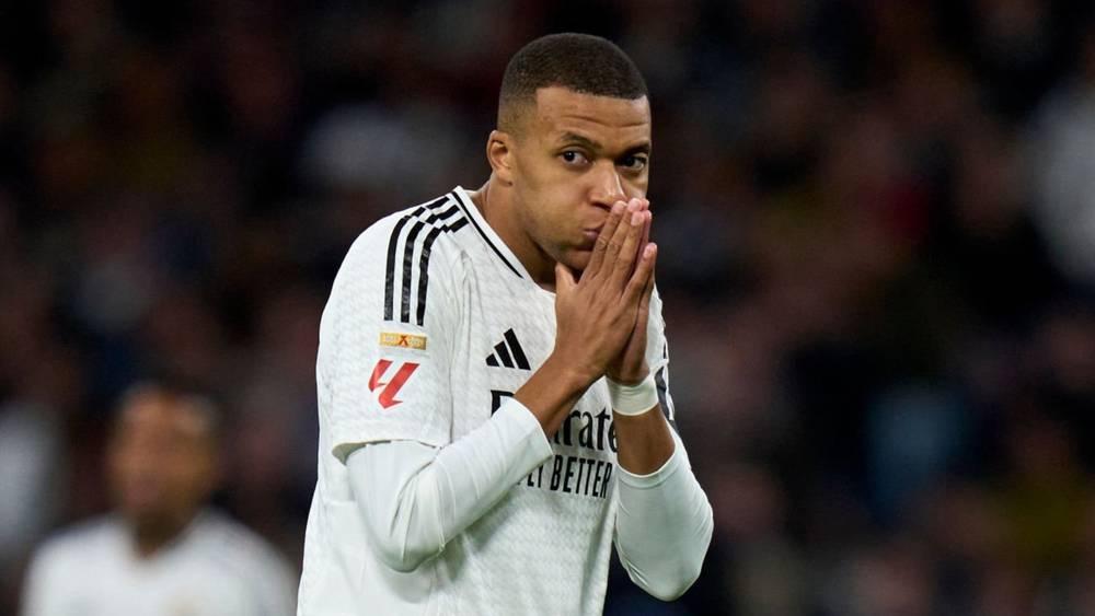 بعد 42 مباراة متتالية دون خسارة.. برشلونة ينهي سلسلة اللاهزيمة لريال مدريد