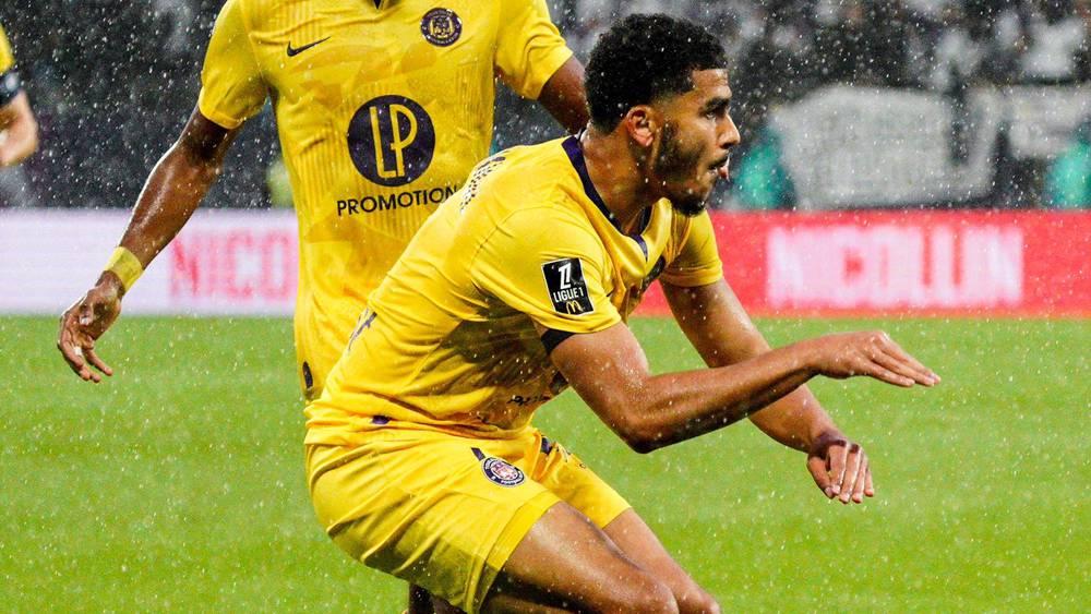 أبو خلال بعد تألقه أمام مونبولييه: "أشعر بالتحسن بعد عودتي من الإصابة وهدفا اليوم سيحسنان معنوياتي"