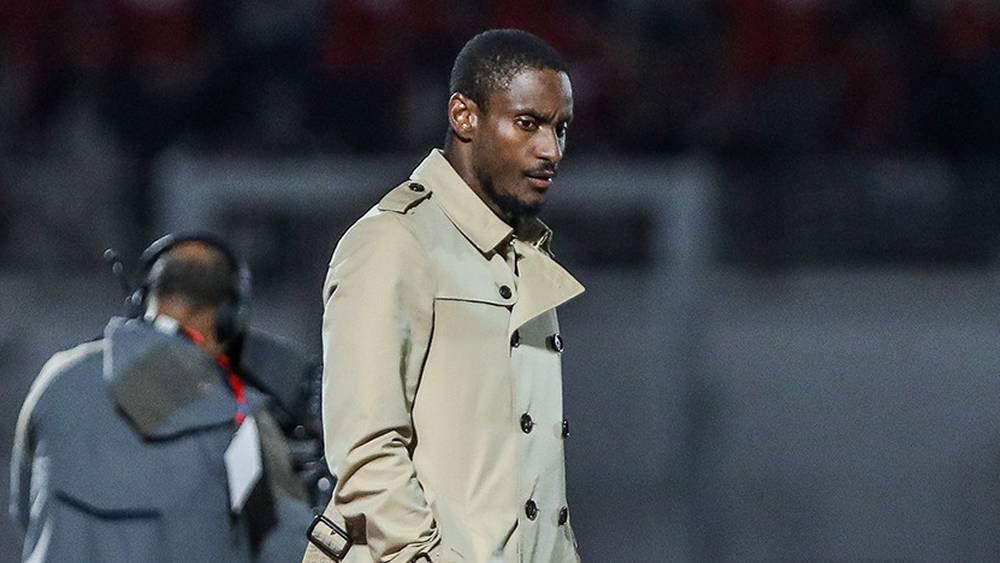 الوداد يتجه لتعزيز طاقم موكوينا بمساعد مغربي