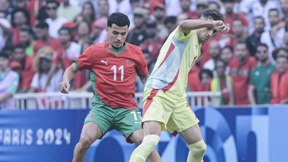 بعد غيابه عن قائمة الركراكي للمرة الثانية تواليا.. تقارير بلجيكية تشير إلى إمكانية عودة زكرياء الواحدي لاختيار اللعب بقميص بلجيكا