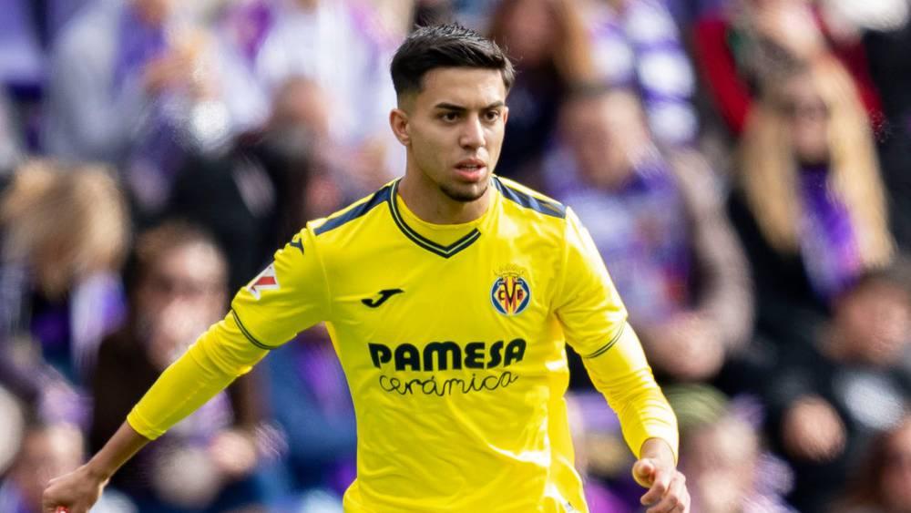 رسميا/ فياريال يُعلن تعرّض إلياس أخوماش لتمزق كامل في الرباط الصليبي الأمامي