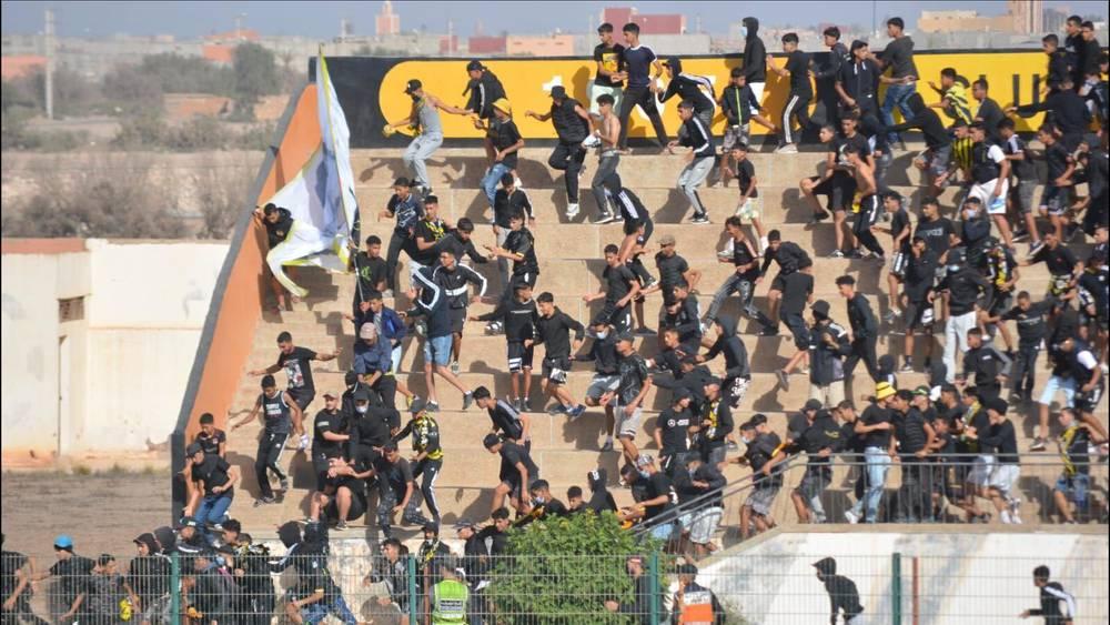 أمل تزنيت في بلاغ رسمي: "بينما نحن محاصرون في مستودع الملابس فوجئنا ببيان إستنكاري لشباب هوارة و المتضمن لمعلومات ومعطيات تضليلية"