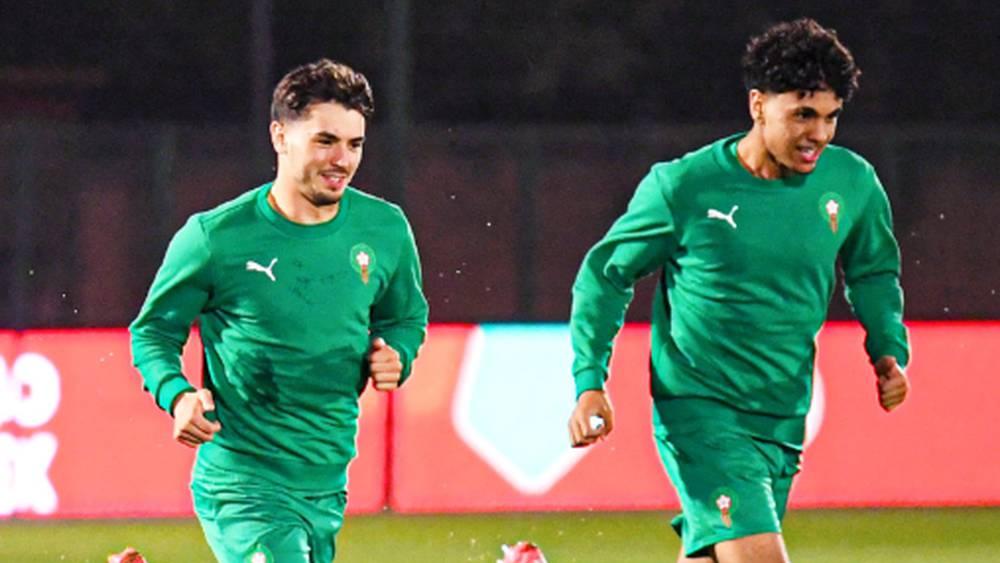 المنتخب المغربي يخوض حصة تدريبية صباحية قبل التوجه إلى الغابون