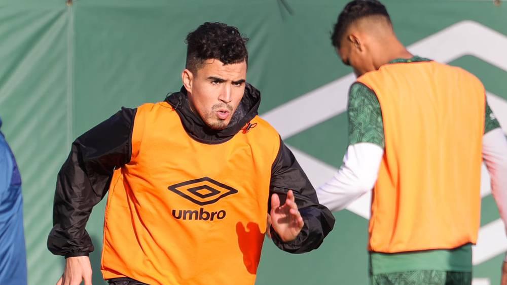 الرجاء يواصل تداريبه بأكاديمية النادي استعدادا لمواجهة الوداد