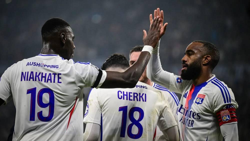 رسميا/ قرار بهبوط أولمبيك ليون للدرجة الثانية "مؤقتا" بسبب أوضاعه المالية!