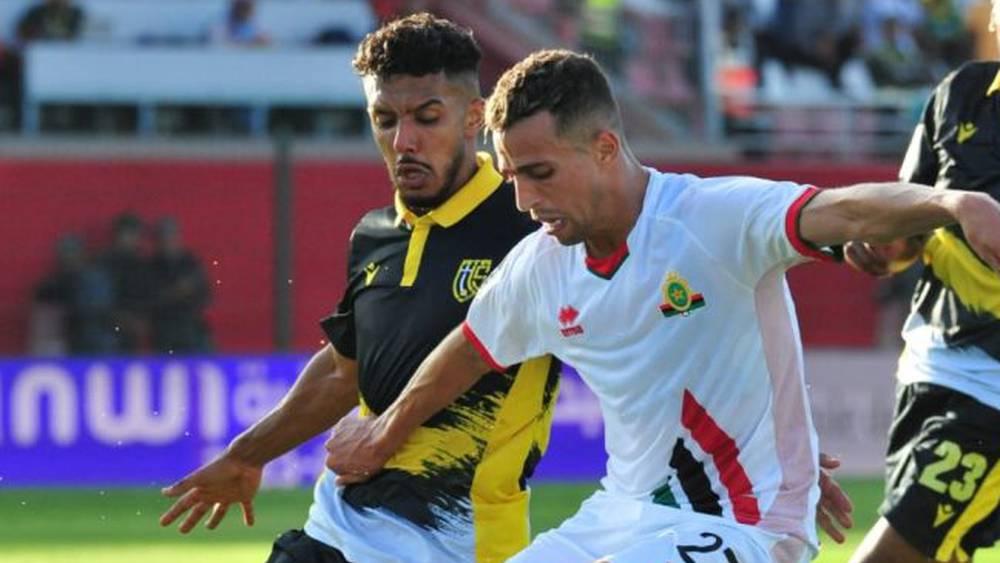 البطولة الاحترافية/ التشكيلتان الرسميتان لمواجهة الجيش الملكي واتحاد تواركة