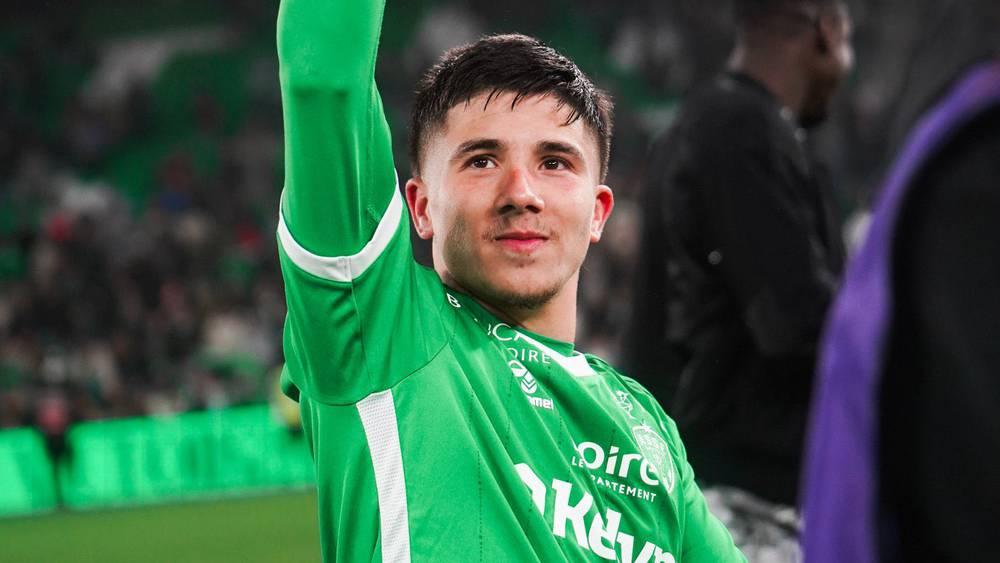 بوشواري: "اللاعبون الذين تم استدعاؤهم للمنتخب المغربي في الفترة الأخيرة متألقون أكثر مني"