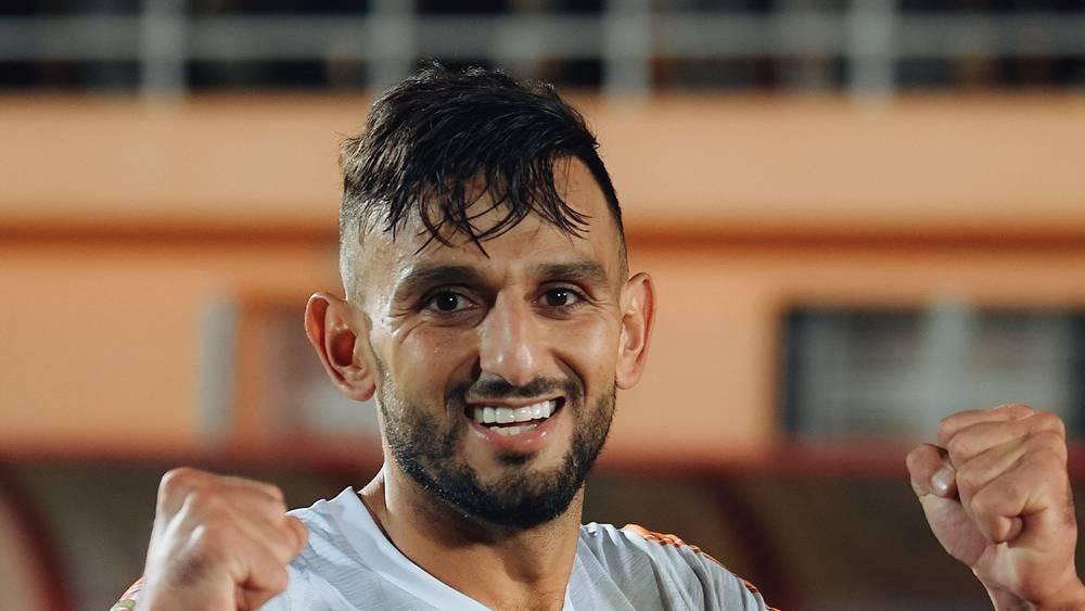 الموساوي لـ"البطولة": "الموسم لازال طويلا رغم تصدُّرنا ترتيب الدوري الاحترافي ونحاول الحفاظ على تركيزنا حتى النهاية"