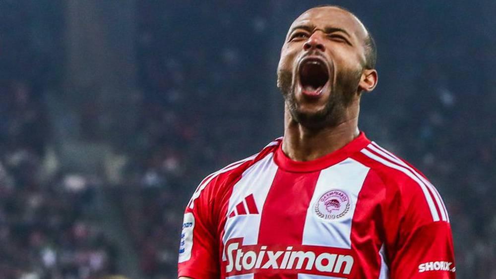 الكعبي بعد "الهاتريك" في مرمى آيك أثينا: "تسجيل الأهداف هي وظيفتي"