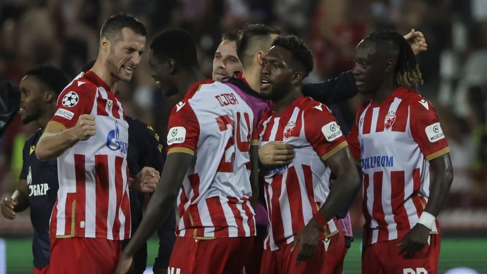 بعد 4 هزائم متتالية.. النجم الأحمر الصربي يحقق فوزه الأول في دوري الأبطال وبنتيجة كبيرة (5-1) على شتوتغارت