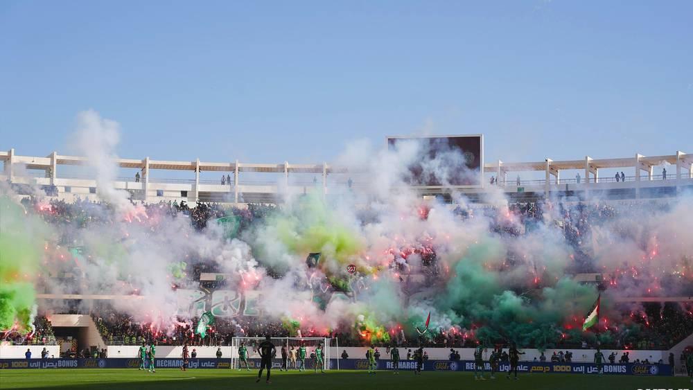 رسميا/ حسنية أكادير يعلن عدم تخصيص أي تذاكر لجمهور الرجاء وحضور مناصريه فقط