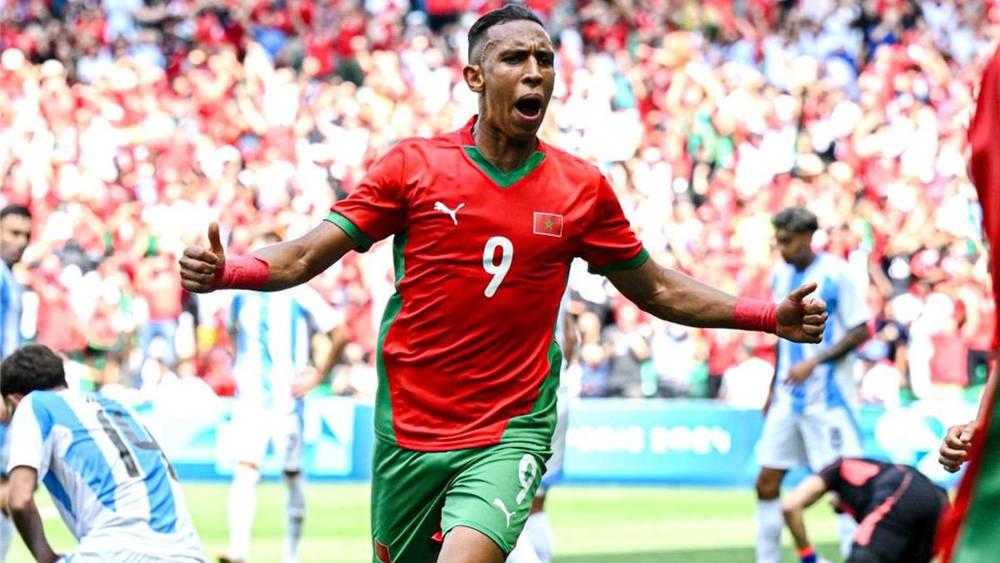 رحيمي حاضر في قائمة الفيفا لنجوم العالم المرشحين لجائزة أفضل مهاجم في سنة 2024